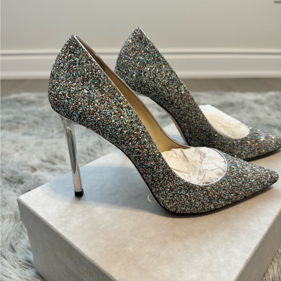 Jimmy choo heels - comes with box and dust bag
Size 39 
Fits for 38.5 and 39 - Picture 2 of 4